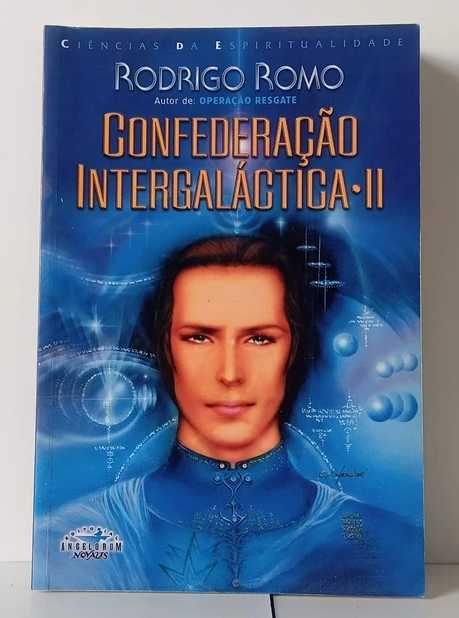 " Confederação Intergaláctica ” de RODRIGO ROMO -> RARO