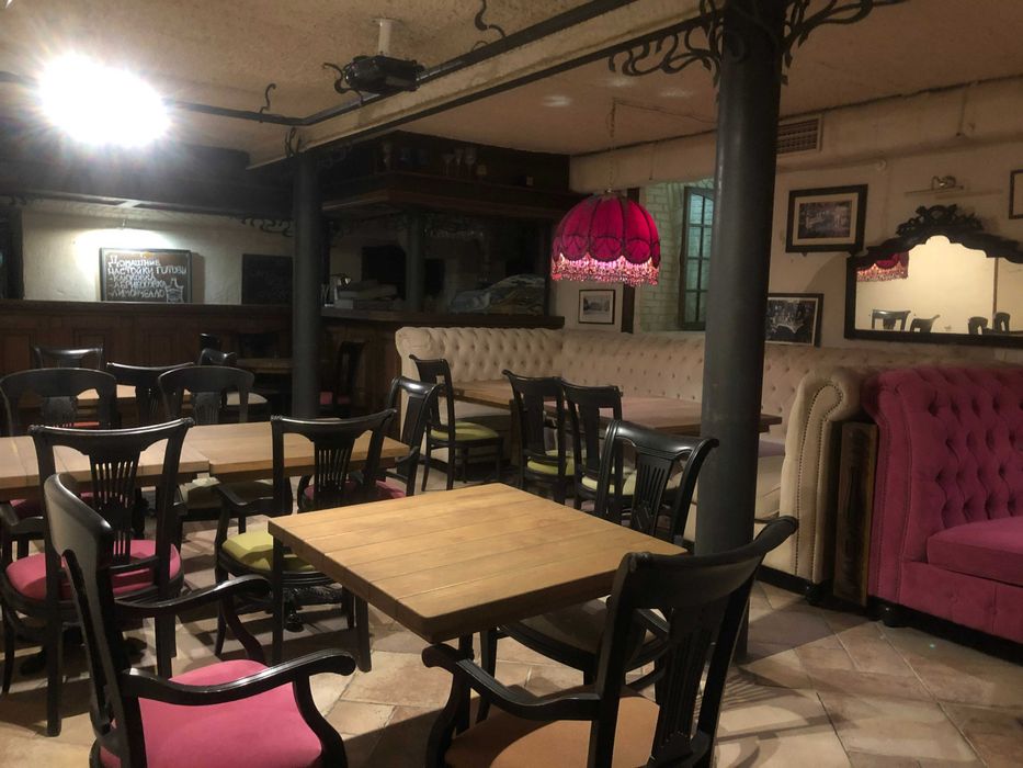 ЦЕНТР! Продаж Приміщення - Ресторан з Обладнанням. Власна Броварня.