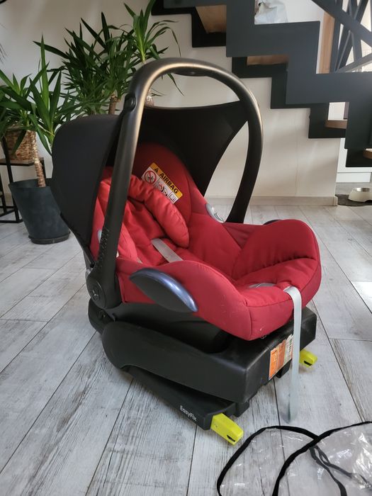 Wózek : gondola,spacerówka,fotelik +baza izofix