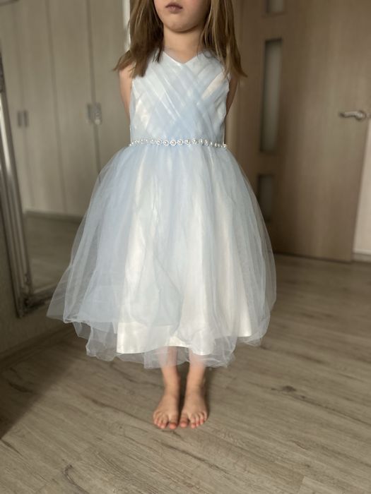 Сукня біля випускна,святкова пишна 122-128