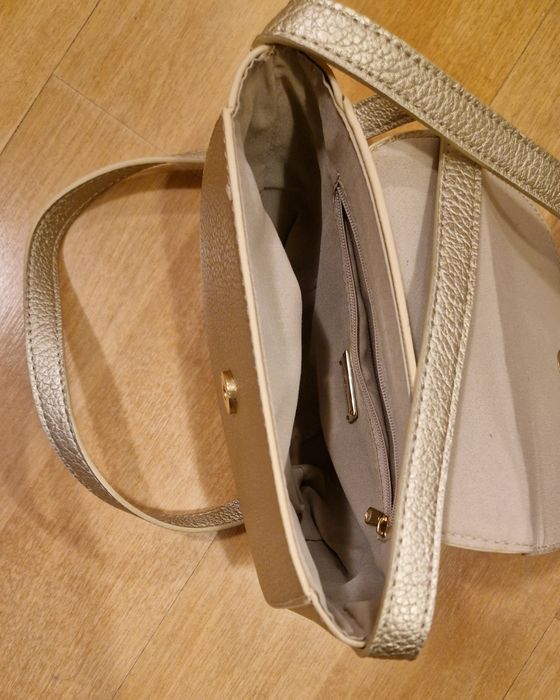 Wizytowa TOREBKA złota okrągła mała jak nowa na prezent