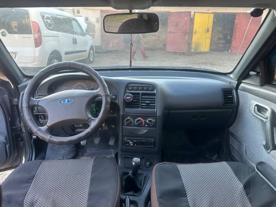 Ваз Lada 2110 1900$