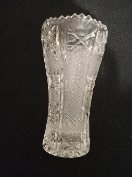 Продам вазочку для квітів кришталь