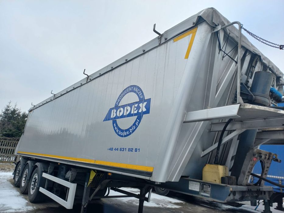 Bodex  Naczepa BODEX rocznik 2016, 48 m3