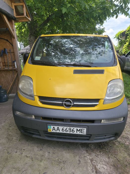 Продати авто Opel Vivaro