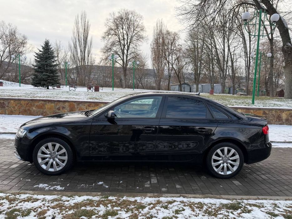 Audi A4 B8 2,0 TFSI quattro