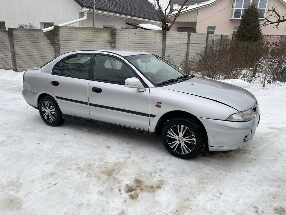 Продам Mitsubishi Carisma