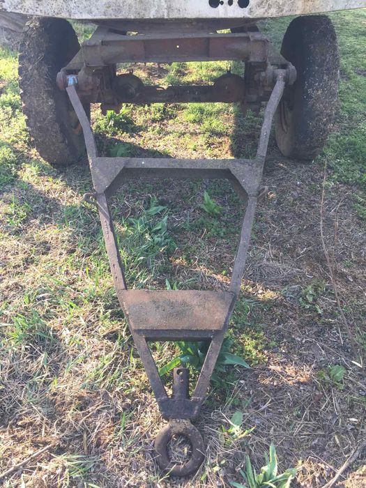 Прицеп пчеловодный