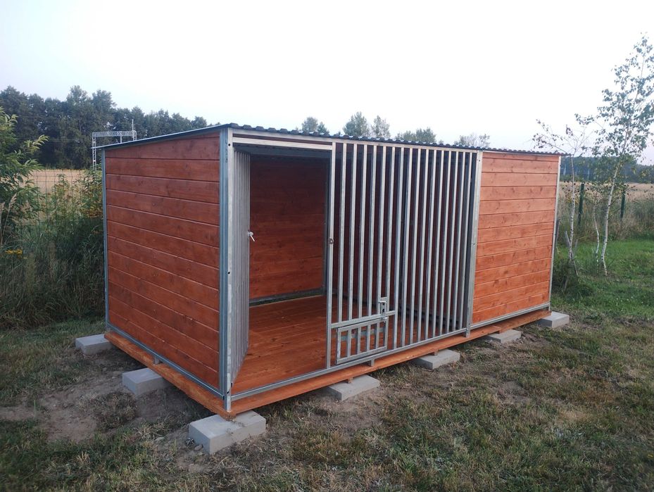 Kojec z podłogą 3x2. 4x2 , 4x3 Profil zamknięty ocynkowany. Solidny