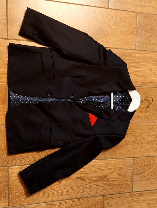 Garnitur komunijny 140/146