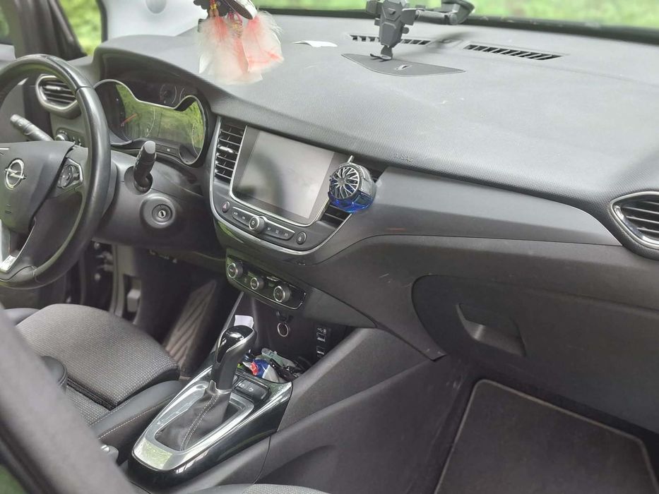 Opel Crossland X Ładny Crossland Full LED bogata wersja CZARNA PERŁA niski przebieg
