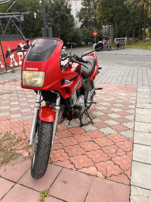Продам мотоцикл HONDA CB500SX