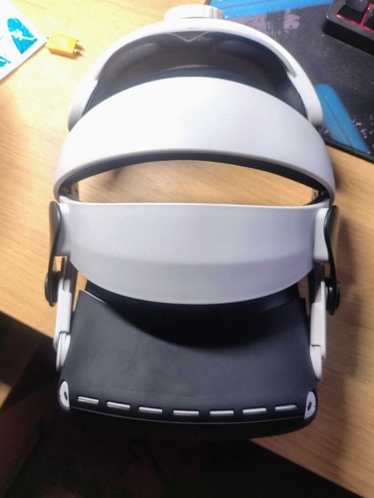 кріплення для oculus quest 2 (є резинка)