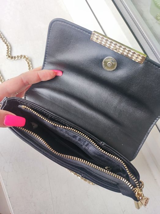 Torebka na ramię Kazar czarna