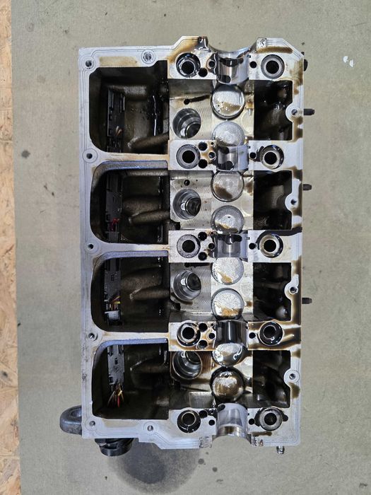 głowica Vw 1.9 tdi BLS  Golf 5 V lift 08 rok sprawna  przebieg 212 tys km