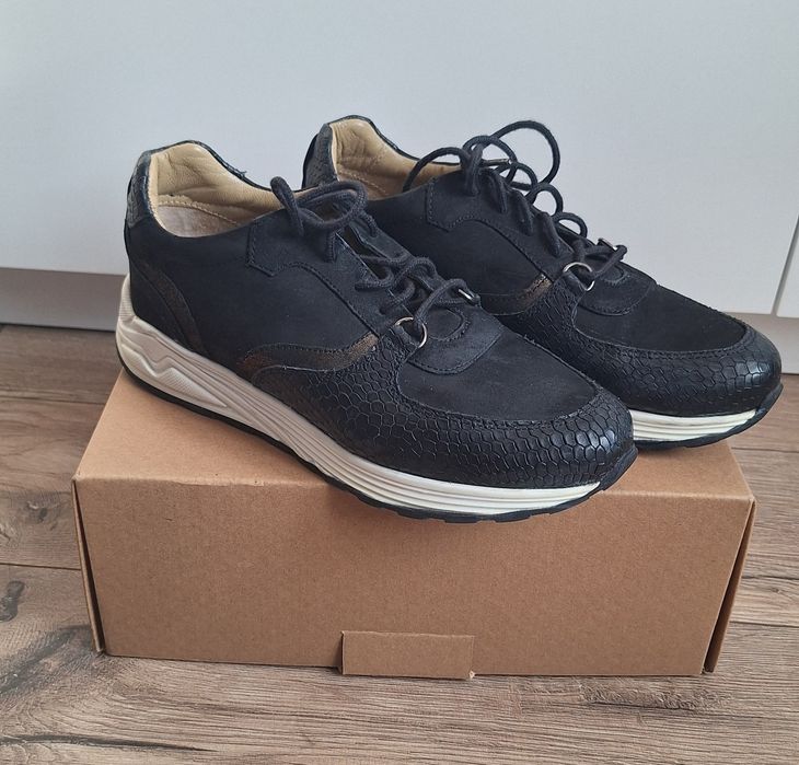 Buty skórzane Lasocki rozmiar 37