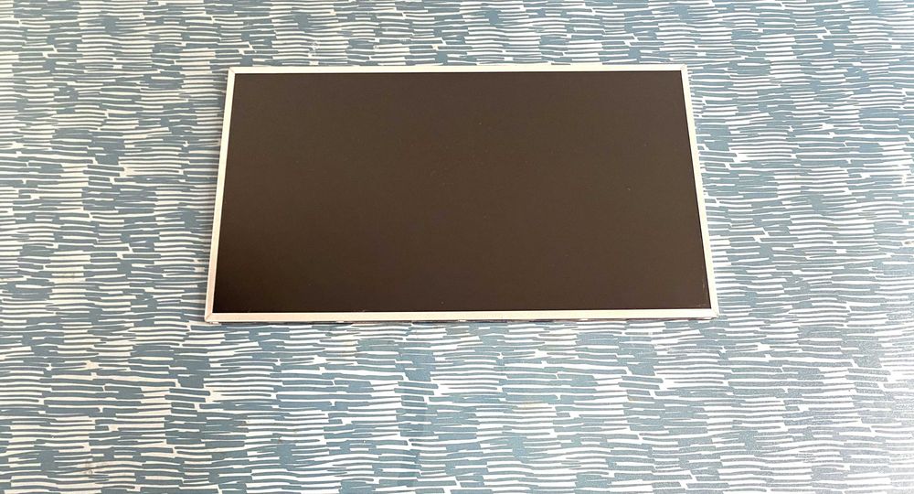 Ecrã LCD 15.6" Led  LTN156HT01