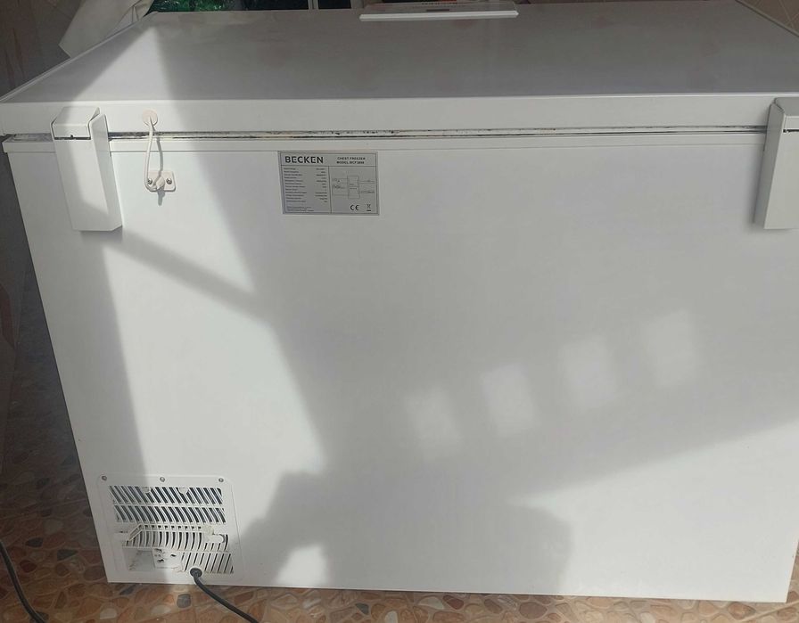 Arca congeladora Becken 290 litros