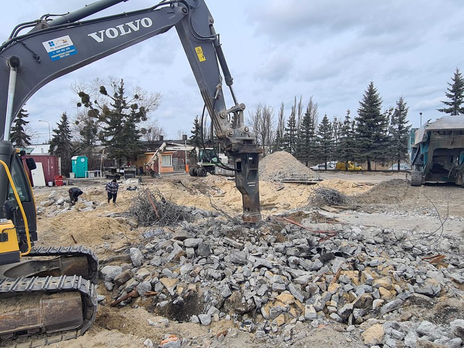 Kruszarka ,Usługi Kruszarką Szczękową,Stożkową  Gruz,Kamień.Rozbiórki.