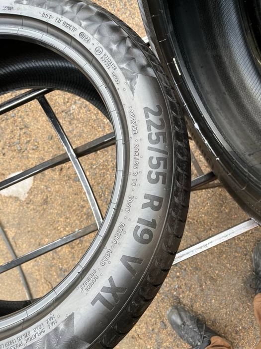 Шины бу 225 55 R 19 Continental premiumcontact 6 лето комплект резина