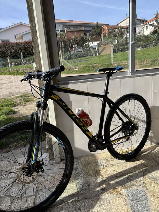 Bicicleta de BTT