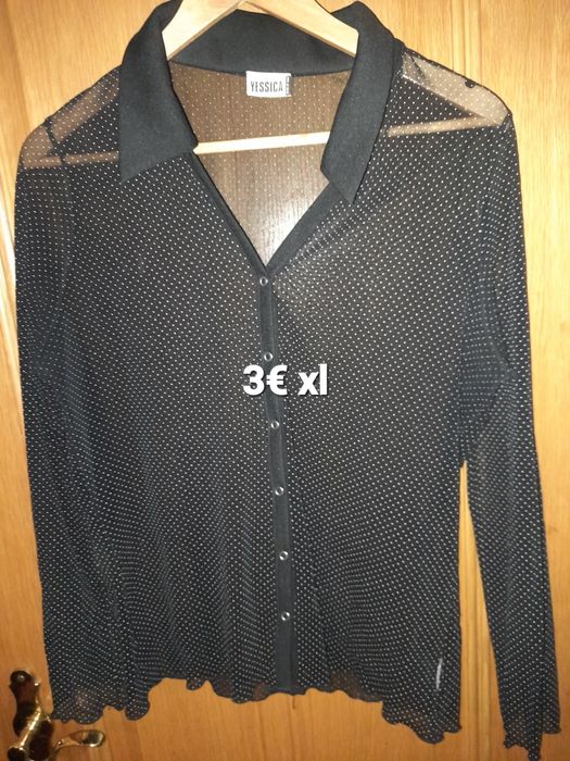 Camiseiro com elasticidade e transparência