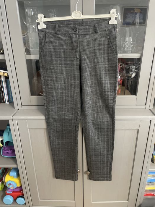 Spodnie damskie w kratkę eleganckie