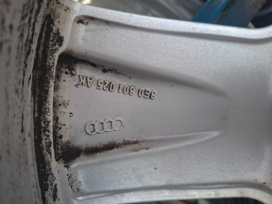 Оригінальні диски Audi  5/112 R18 8J ET43 8EO 601 025AK.