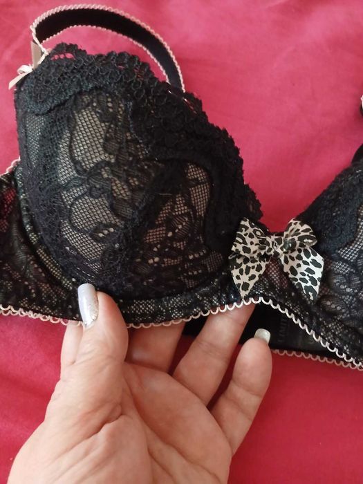 Бюстгальтер ліфчик M&S 70A 32A