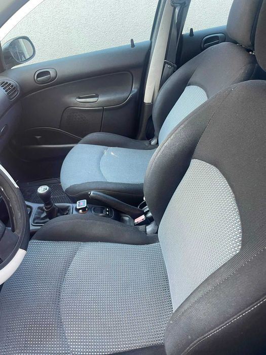 Peugeot 206 SW 1.1 Gasolina – 2002