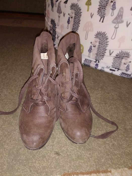 Do sprzedania Botki brazowe