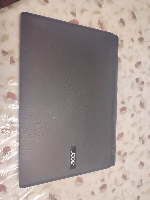 Ноутбук Acer Aspire ES1-732-C9D4