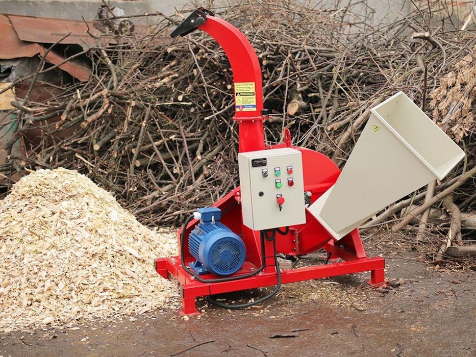 Послуга по рубанню дров і спил дерев(по місту і області)