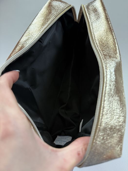 Косметичка золотиста середня Marc Jacobs