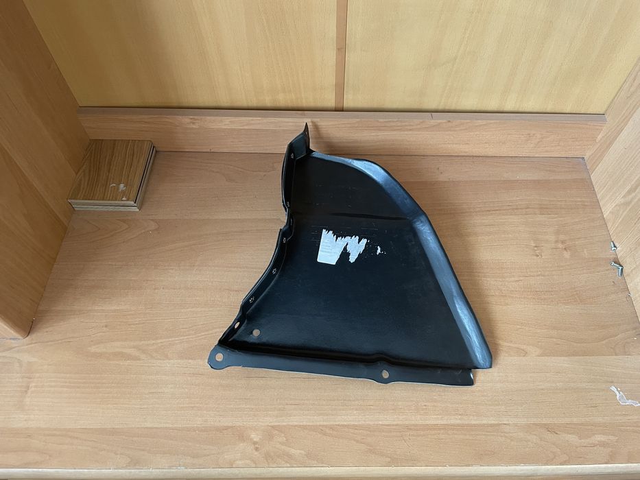 Локер лівий BMW e60