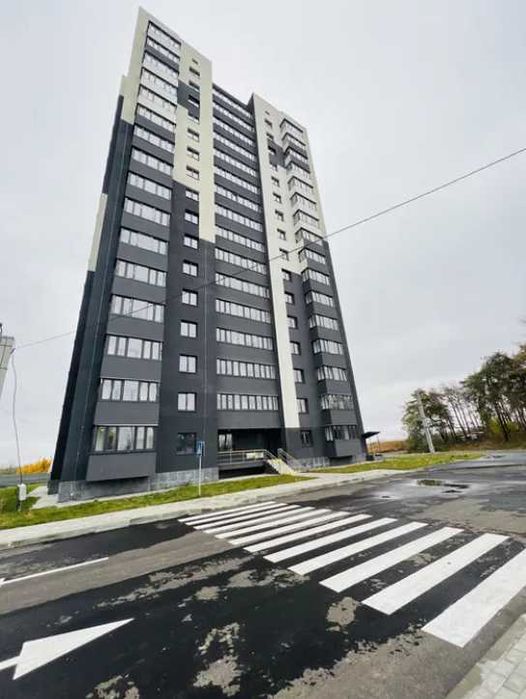 Срочно!САМАЯ НИЗКАЯ Цена!Продам просторную2комн.квартиру61м2,ЖКОазисCB