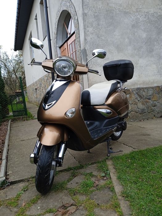 Продам скутер двохмісний