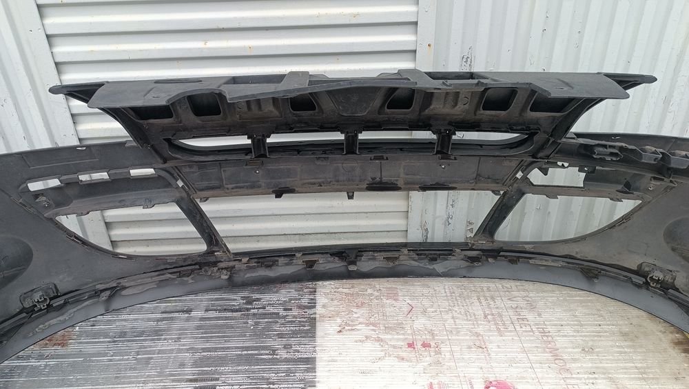 Vendo parachoque de frente Renault Megane 3 RS  Line ano 2008