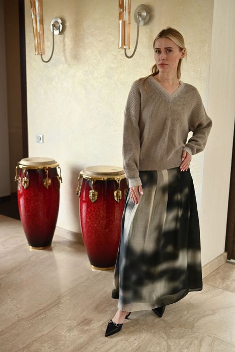 Светр жіночий бежевий Peserico майже новий р.46 (М)