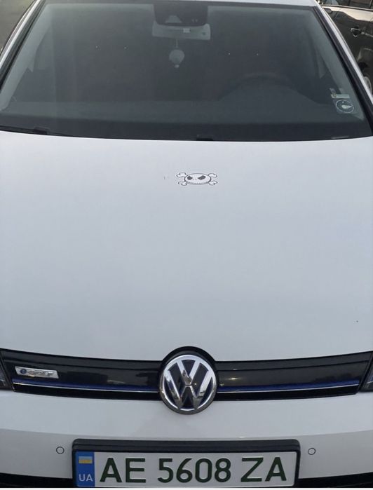 Продам e-Golf 2014 року