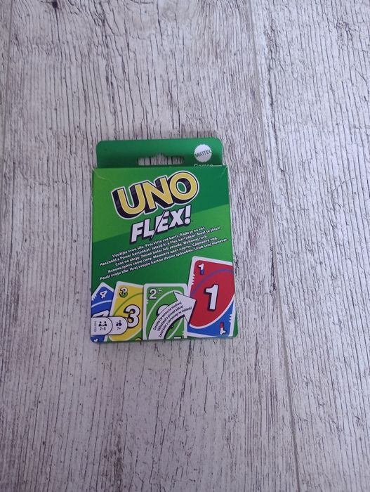 Gra karciana UNO FLEX.