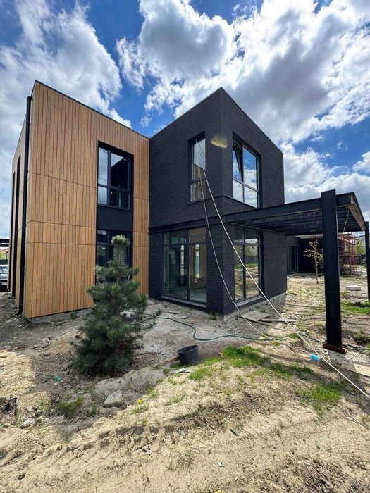 ПРОДАЖ КМ At Home с.Бірки ОКРЕМИЙ будинок 170м2, 7.5 сот, всі комунікації