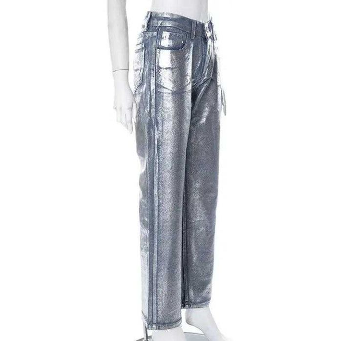 Тренд 2025 Джинси металлік