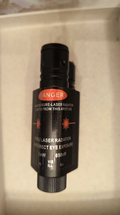 Mira laser com lanterna