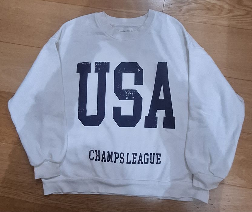 Sweatshirt lefties