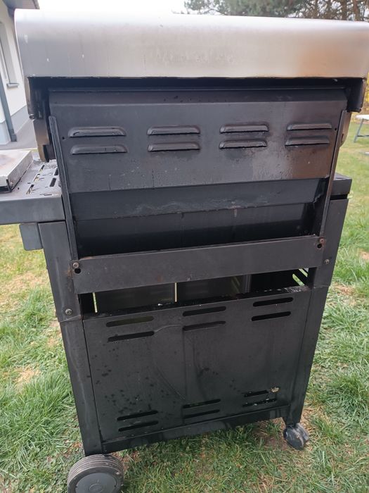 Grill gazowy - ogrodowy