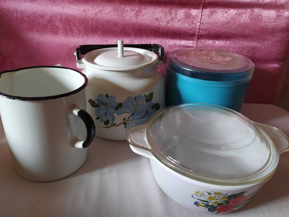 На кухню: формы, шприцы, щипцы, половники, шампура и другое