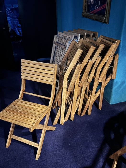 Mesas e Cadeiras madeira