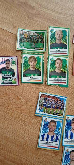 Cadernetas e Cromos Futebol e Pokémon