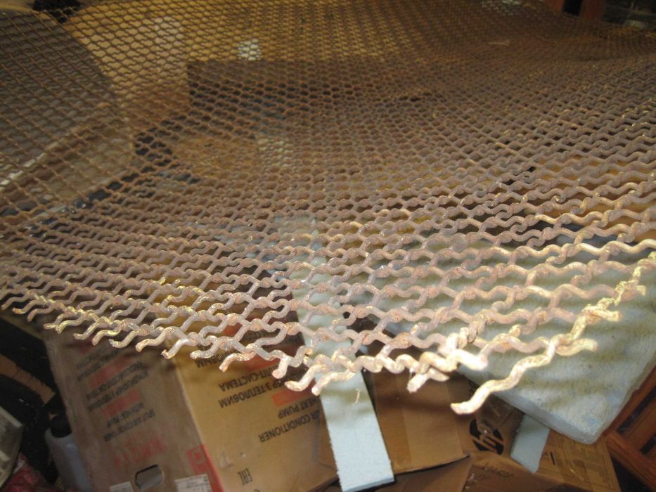 Продам 5 секций металлического забора (с сеткой) Материал- алюминий